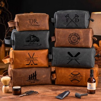 CraftCornerHouse Personalized Men&#039;s Leather Toiletry Bag
