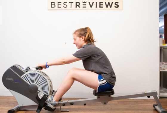 How to use a rowing machine