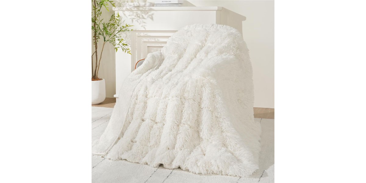 Wemore Shaggy Long Fur Faux Fur Weighted Blanket