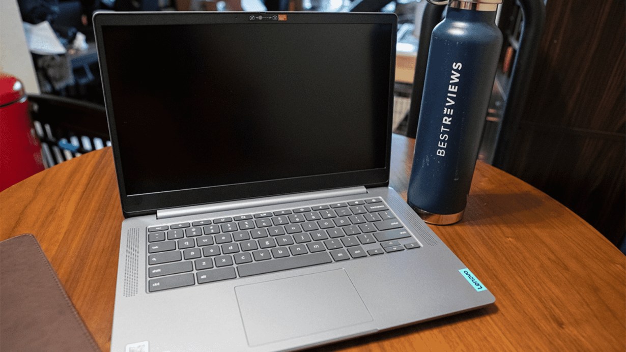 Lenovo Chromebook S330 Laptop, 14-Inch FHD Display Lenovo Chromebook S330 Laptop, 14-Inch FHD Display