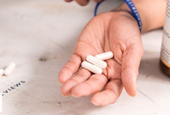 Prenatal vitamins vs. postnatal vitamins