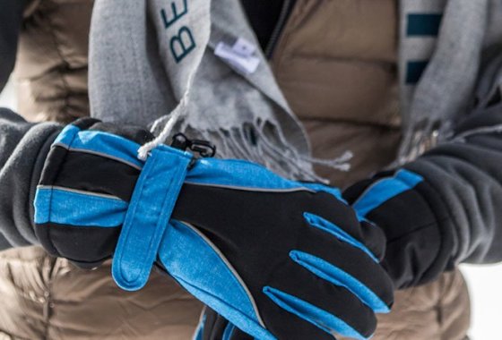Best Women's Burton Gloves