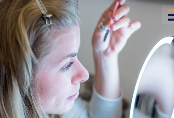 Best Wall-Mounted Makeup Mirrors