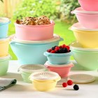 This vintage-inspired Tupperware is perfect for summer