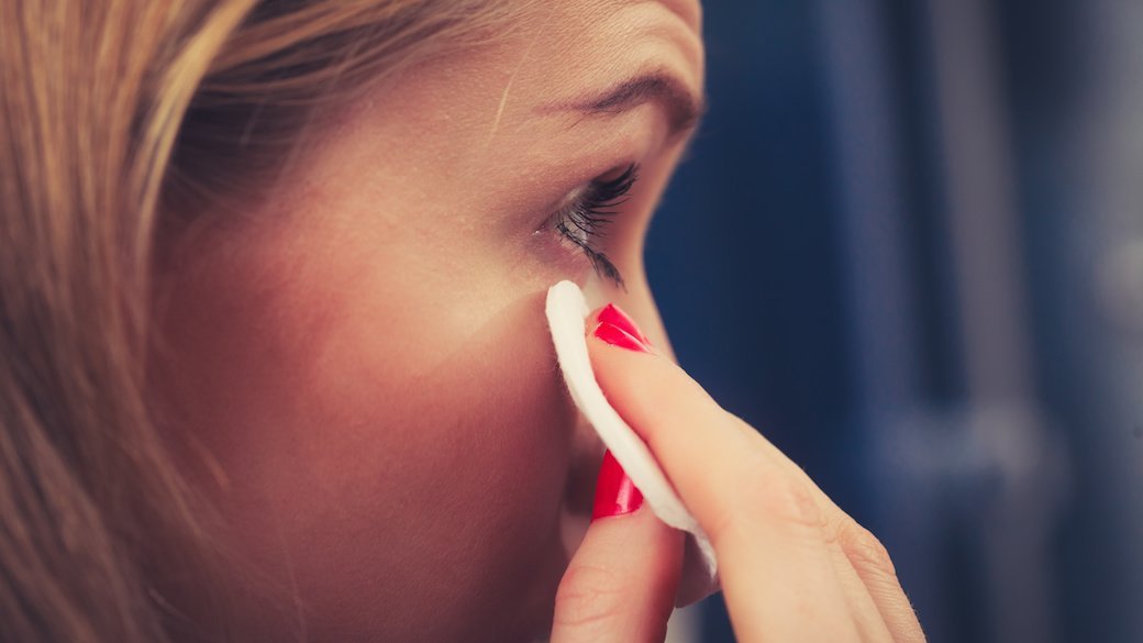 5 Best Eye Makeup Removers Sept. 2021 BestReviews