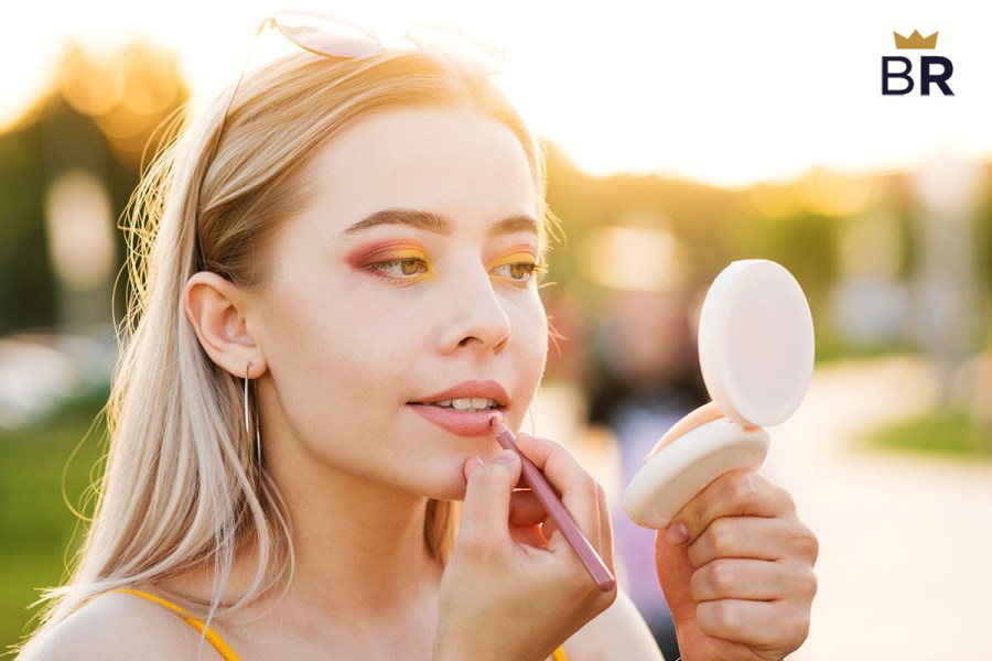 5 Best Lip Liners May 2024 BestReviews