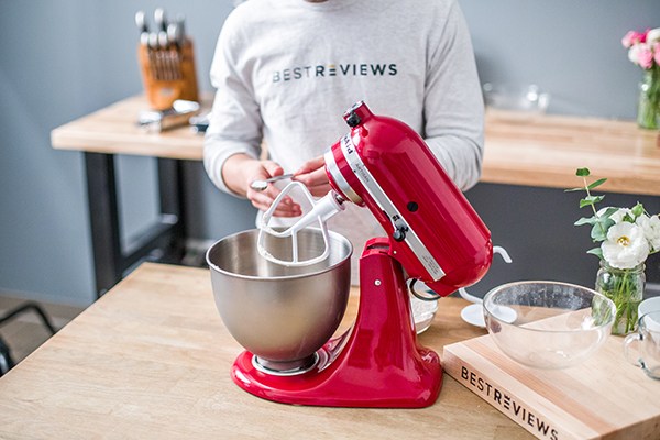 https://cdn12.bestreviews.com/images/v4desktop/image-full-page-600x400/kitchenaid-stand-mixers-18eeb7.jpg?p=w900