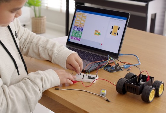 6 fun coding robots to introduce your kids to programming