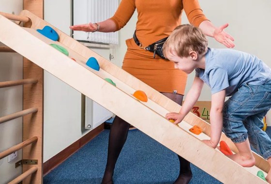 Best indoor climbing toys for toddlers