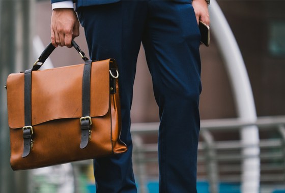 Leather messenger bag vs. canvas messenger bag