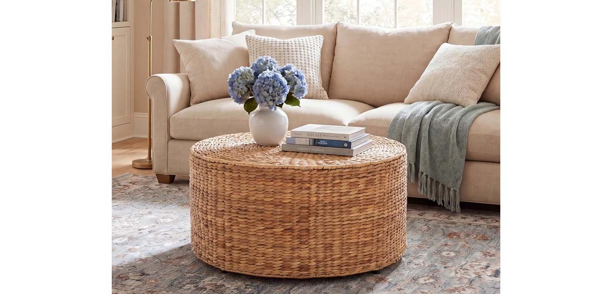 SAFAVIEH Home Collection Jesse Wicker Coffee Table