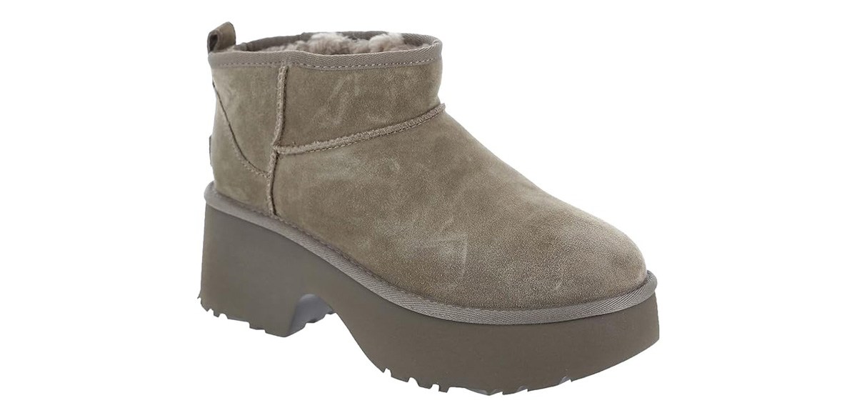 UGG Women's Classic Ultra Mini New Heights Fashion Boot