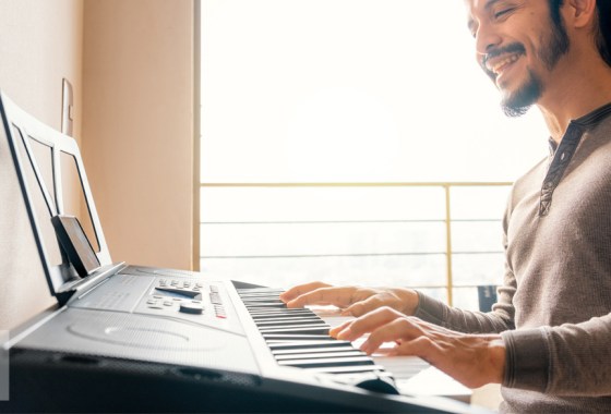 Know a piano player? They'll love these 14 products