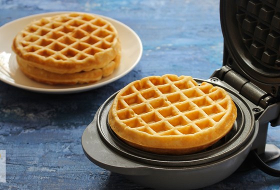 Best mini waffle maker