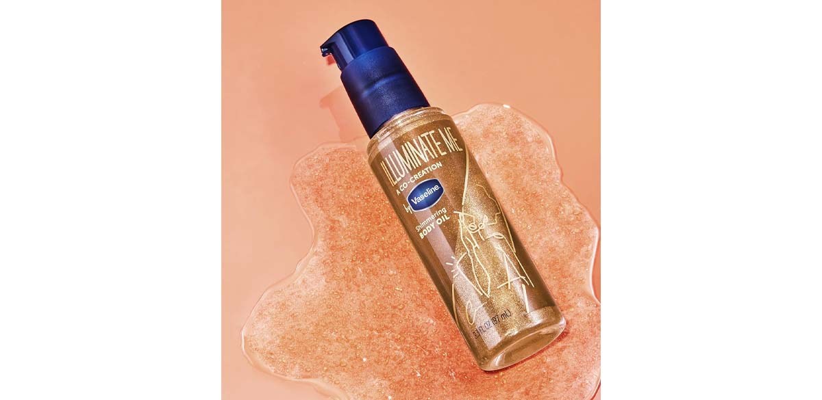 Vaseline Illuminate Me Shimmering Body Oil