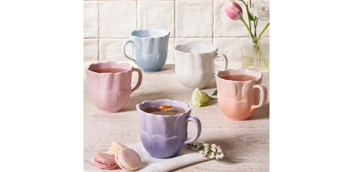 Le Creuset Petal Mug
