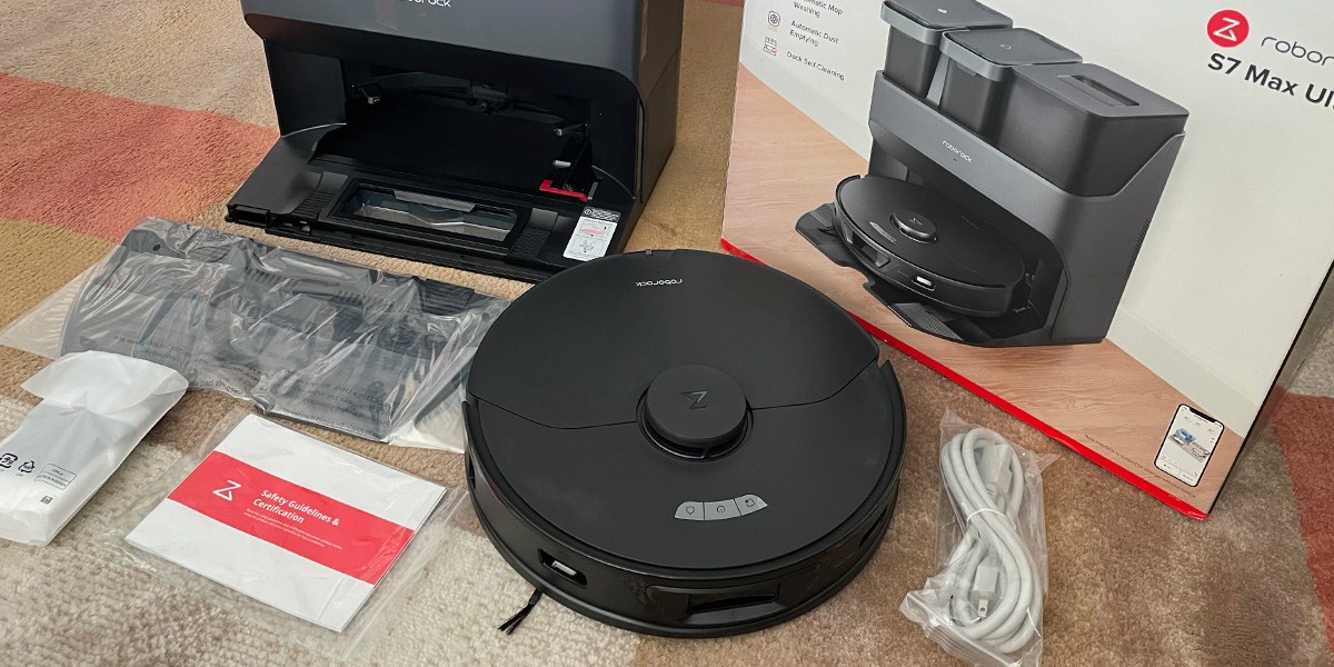 Roborock S7 robot vacuum vs S4 Max: Which is best for you? - Gearbrain