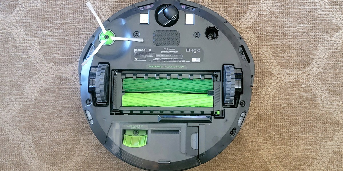 Roomba iRobot i7+ vs i8+ Costco (what are the differences) 