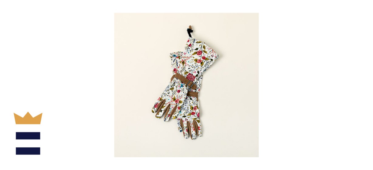 Arm-Protecting Garden Gloves