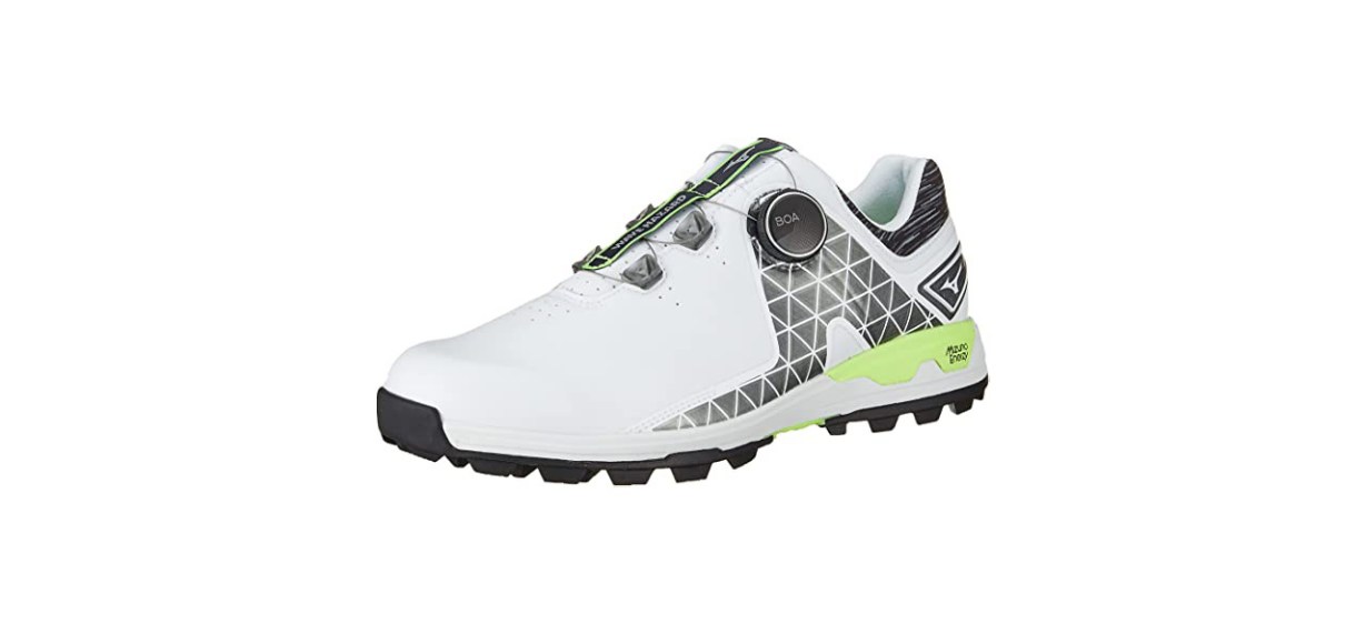 Black, white and green Mizuno golf shoes