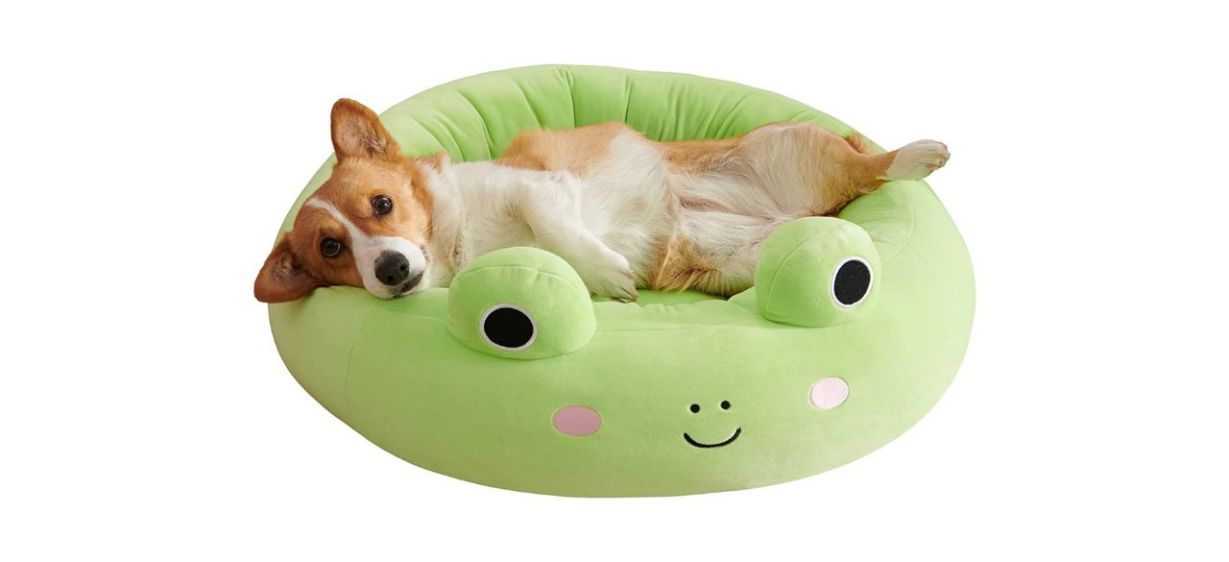 Squishmallows 20-inch Wendy Frog Pet Bed