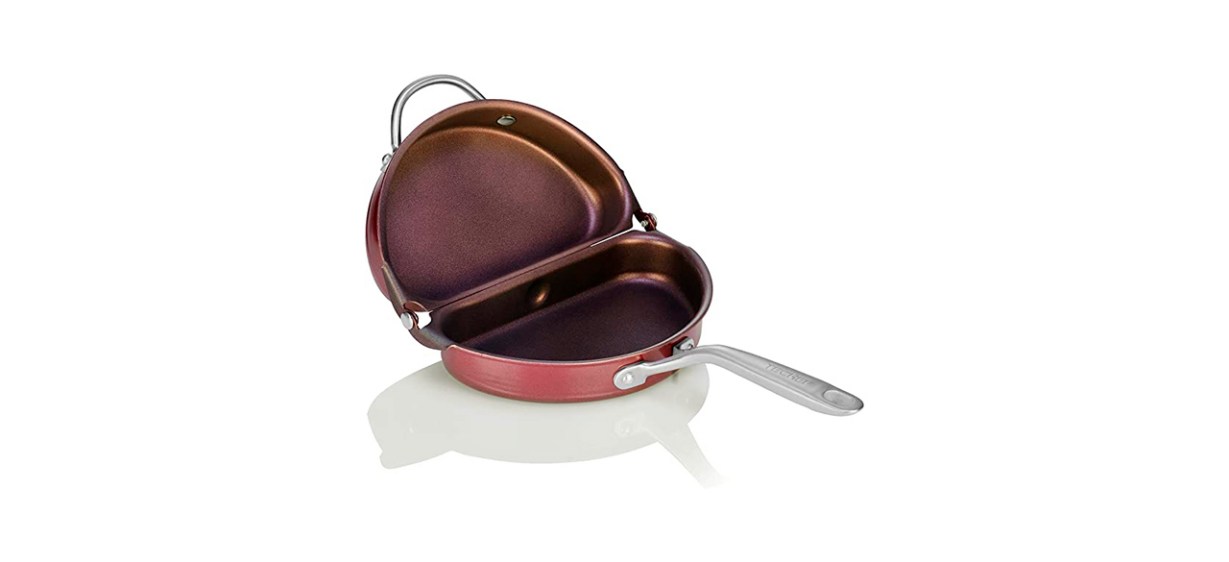 Lava Enameled Cast Iron Divided Skillet, 10 inch by 11 inch - 3