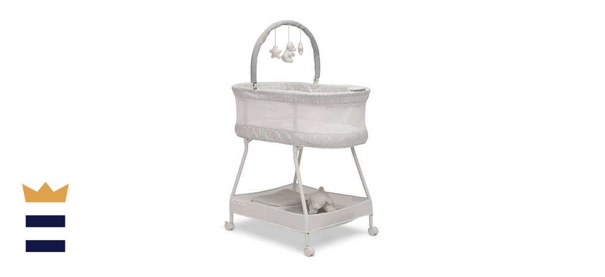Delta Children Wave Vibrating Bassinet