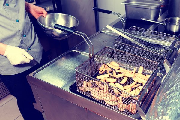 The Buyers Guide To Commercial Deep Fryers