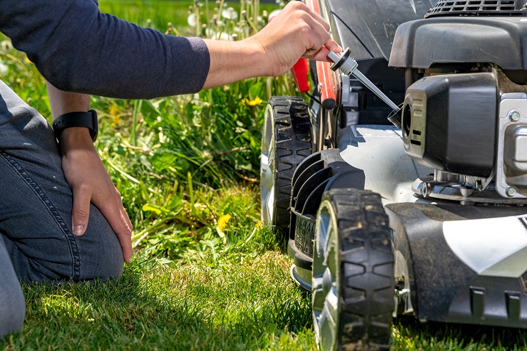 5 Best Lawn Mower Covers - Apr. 2024 - BestReviews