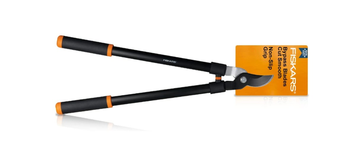 Fiskars 28 Inch Bypass Lopper