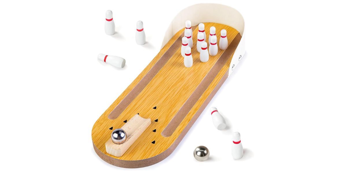 3 otters Mini Bowling Game