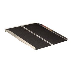 Prairie View Industries Portable Single-Fold Ramp